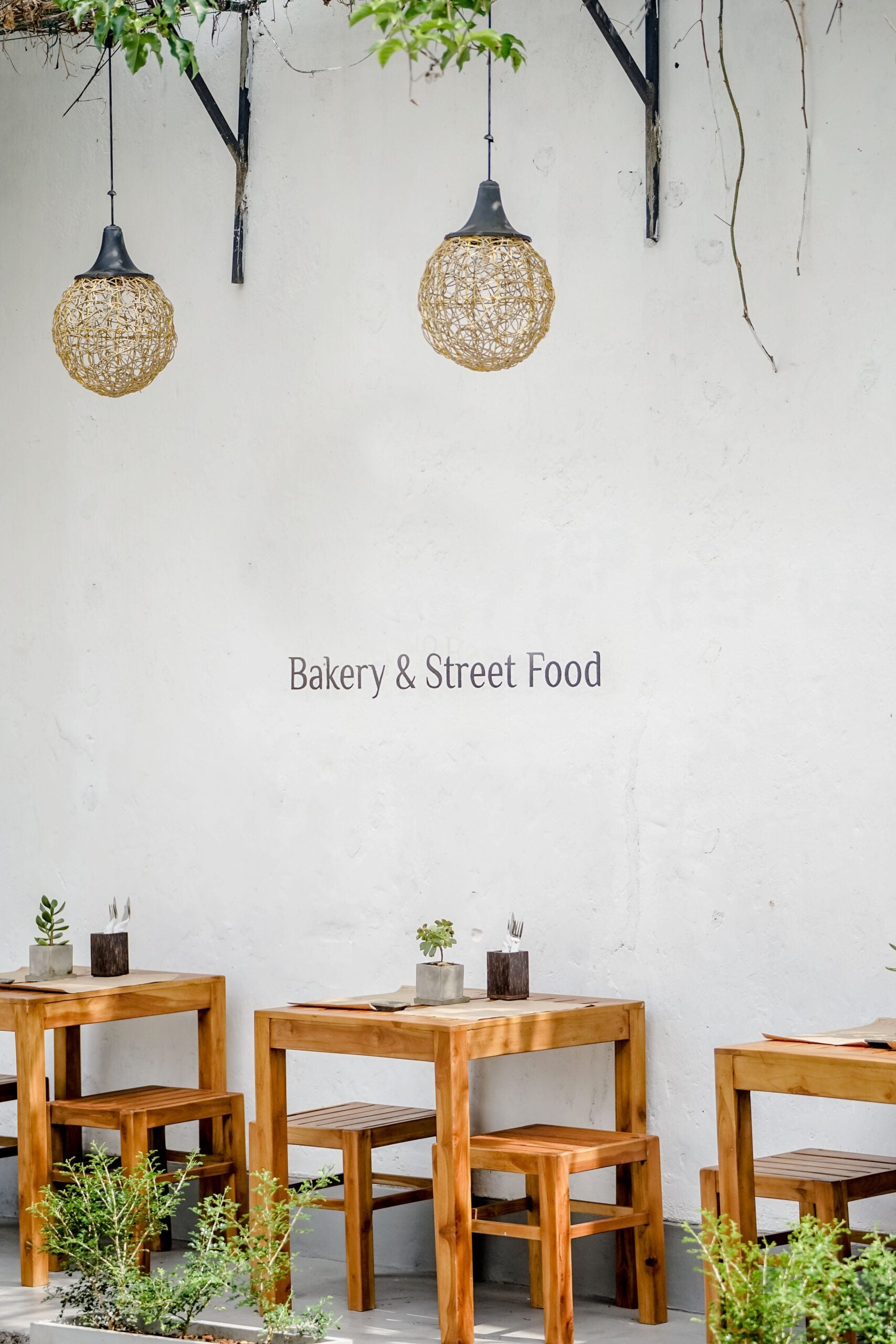 Mesas de madera para restaurante: un toque de elegancia y calidez