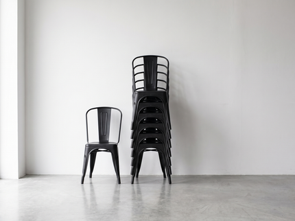 Silla Tolix Industrial de Acero · Negro - Casa Ferro