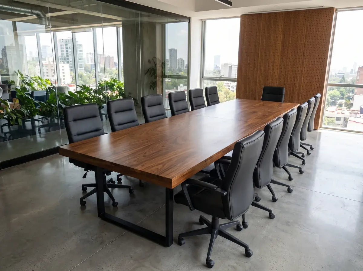 Sala de juntas · 14 lugares sobre plano